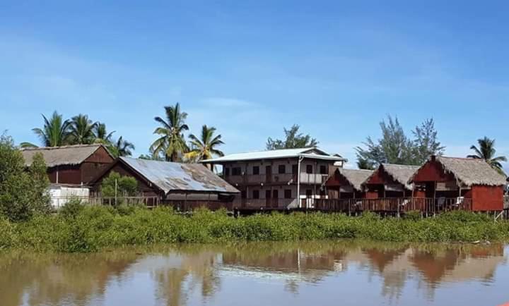 La Capannina Chez Lea Hotel Morondava Eksteriør billede